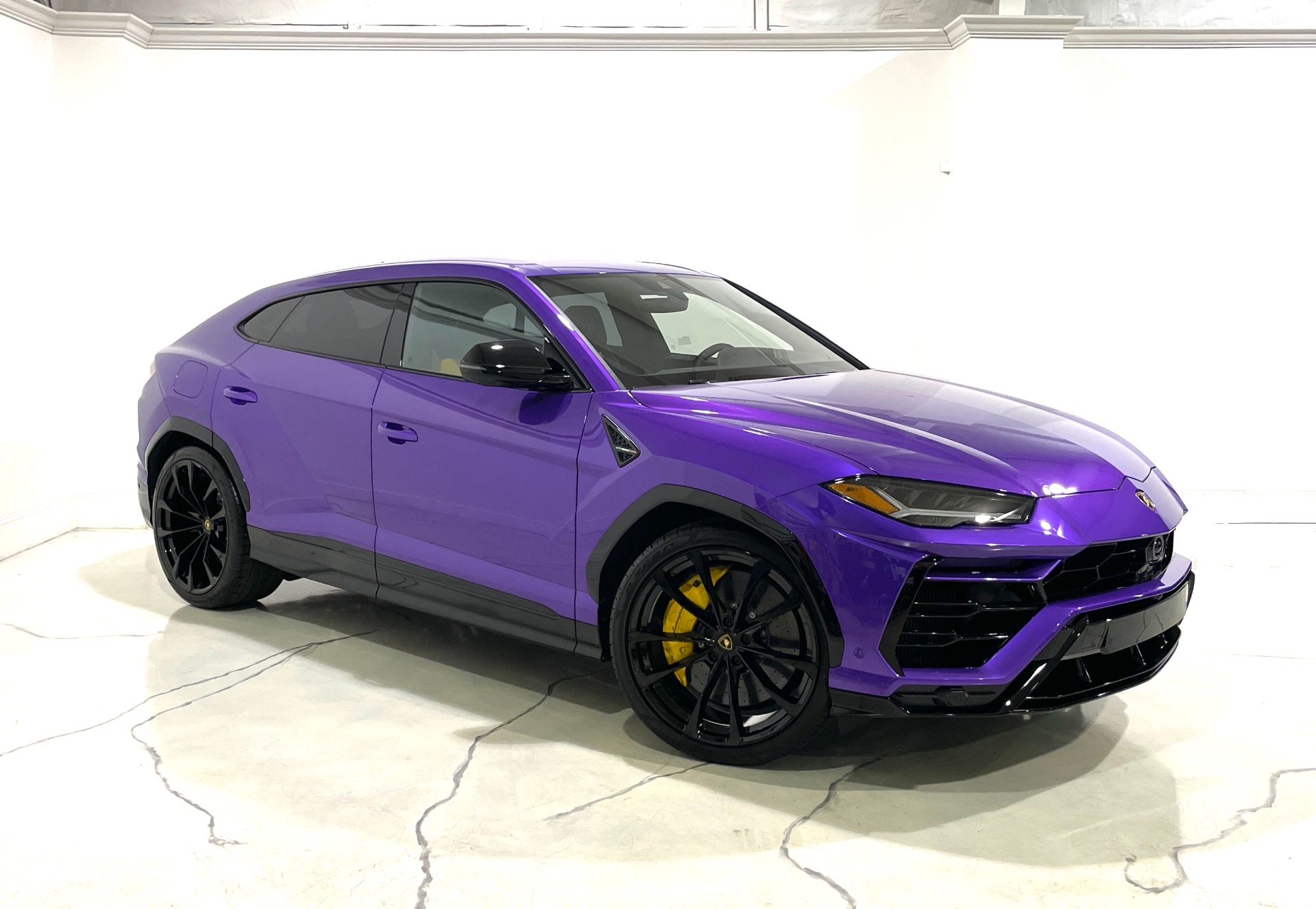 Used 2022 Lamborghini Urus Pearl Capsule For Sale (Sold) | Road Show ...